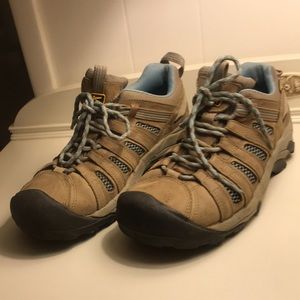 Keen hikers 8.5 tan aqua mesh leather